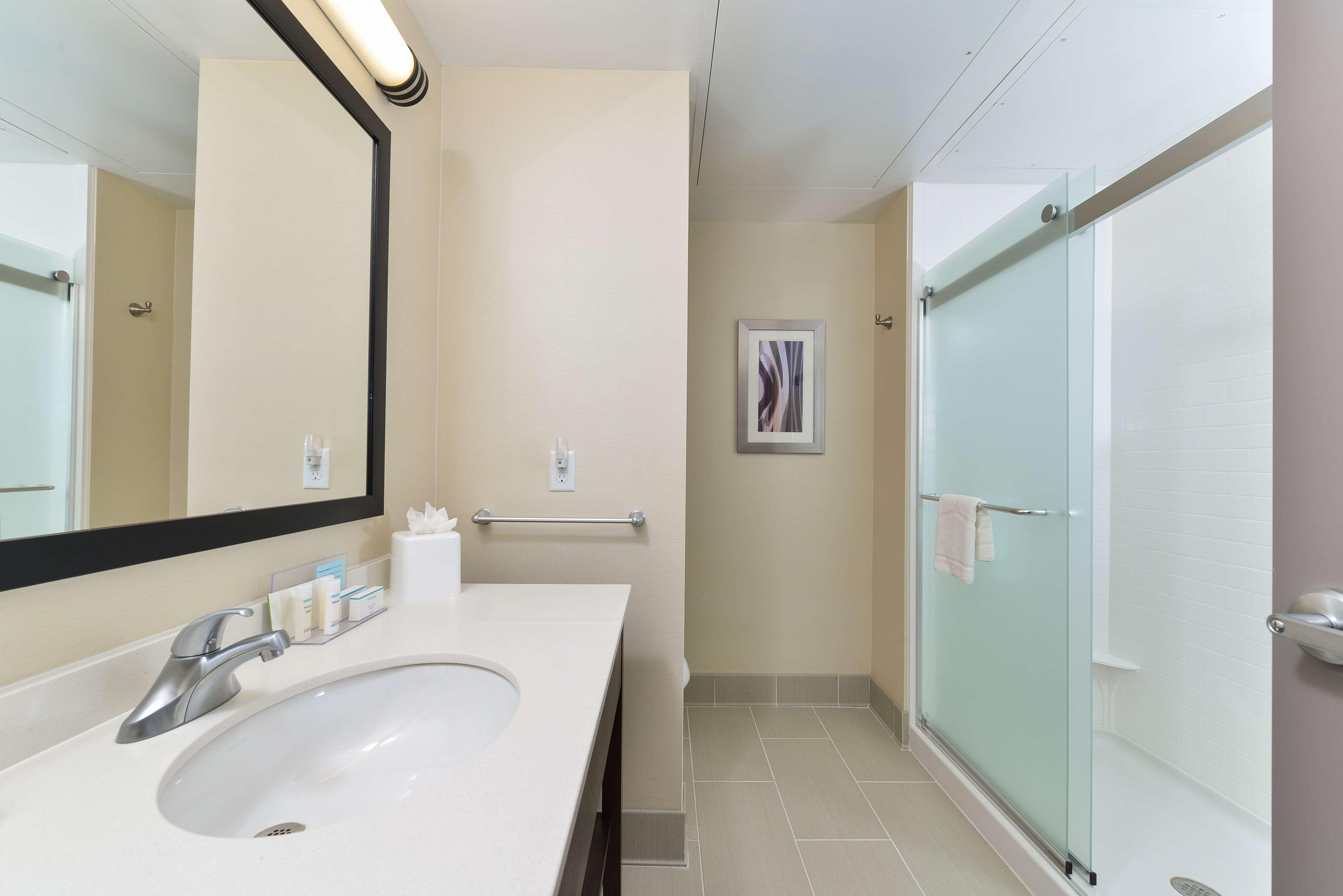 Hampton Inn & Suites Des Moines Downtown מראה חיצוני תמונה