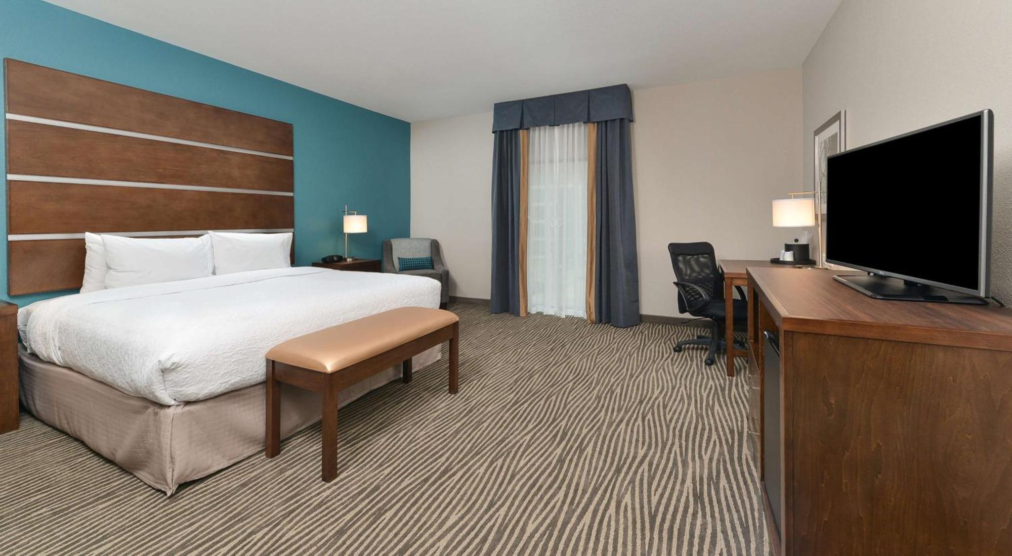 Hampton Inn & Suites Des Moines Downtown מראה חיצוני תמונה